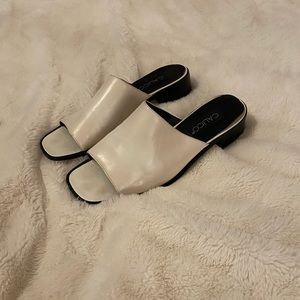 White small heel open toed mules